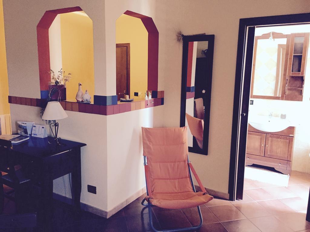 Villa Della Mimosa Alia Δωμάτιο φωτογραφία