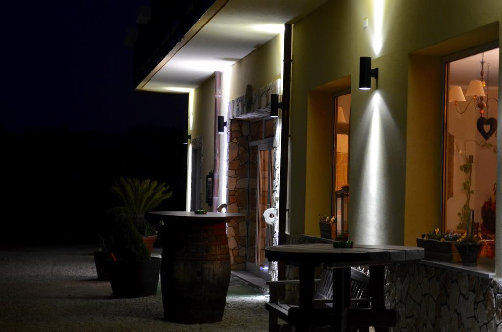 Villa Della Mimosa Alia Εξωτερικό φωτογραφία