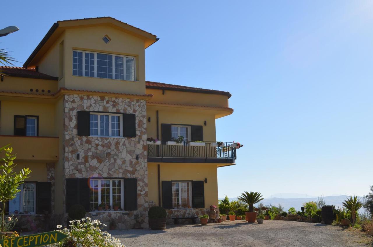 Villa Della Mimosa Alia Εξωτερικό φωτογραφία